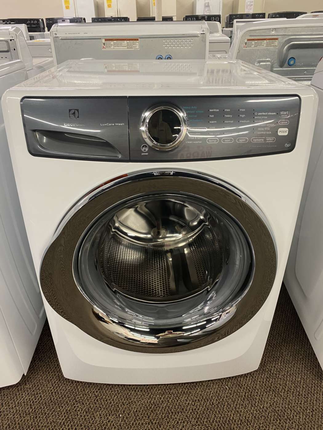 Reconditioned ELECTROLUX 4.5 Cu. Ft. H/E Front-Load Washer – White