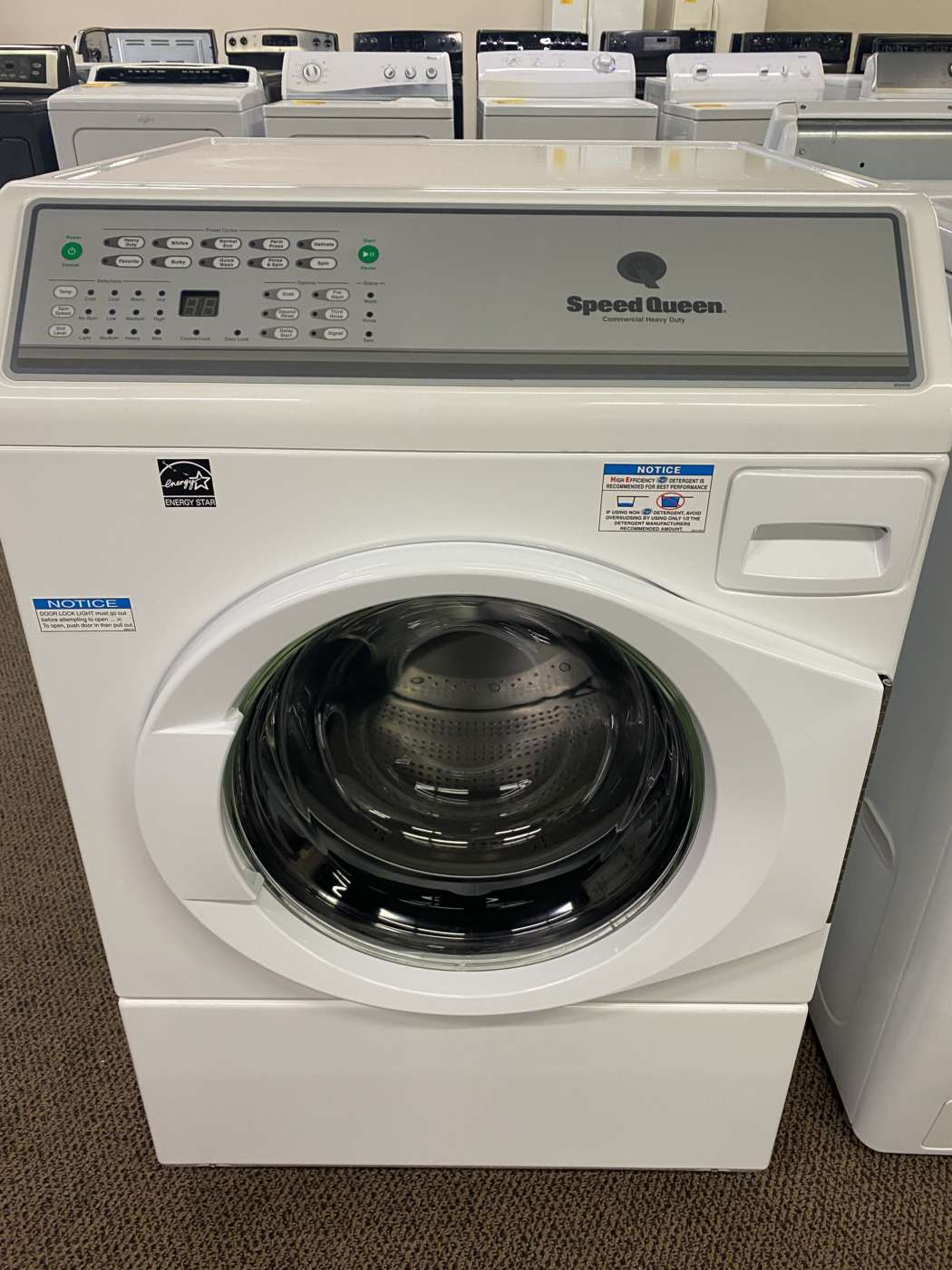 Reconditioned SPEED QUEEN 3.4 Cu. Ft. Front-Load H/E Washer – White