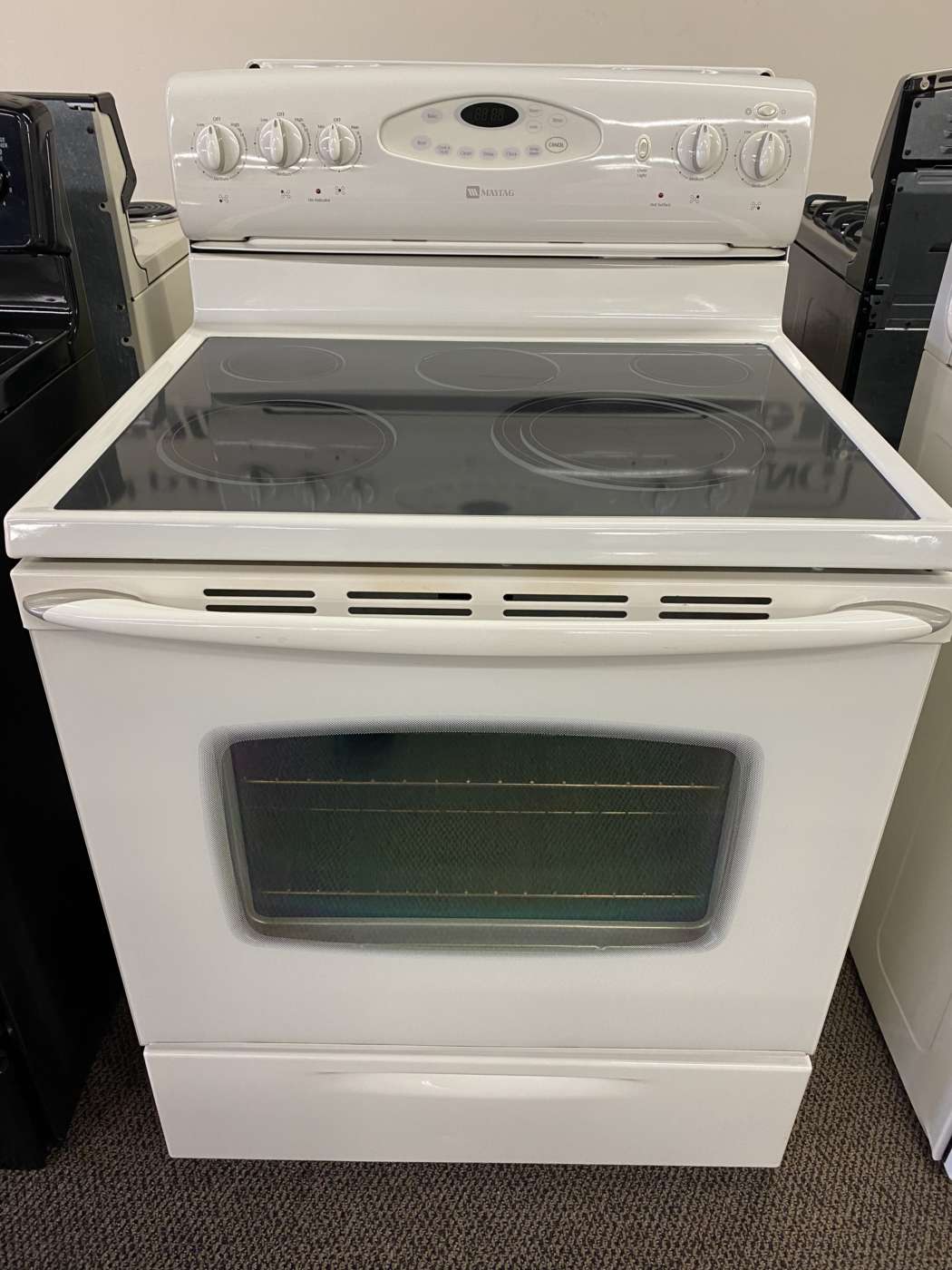 Reconditioned MAYTAG Self-Clean Electric Range – Bisque