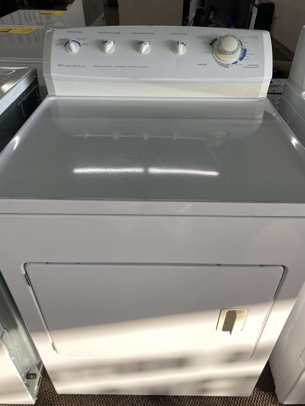 Reconditioned FRIGIDAIRE 5.7 Cu. Ft. GAS Dryer – White