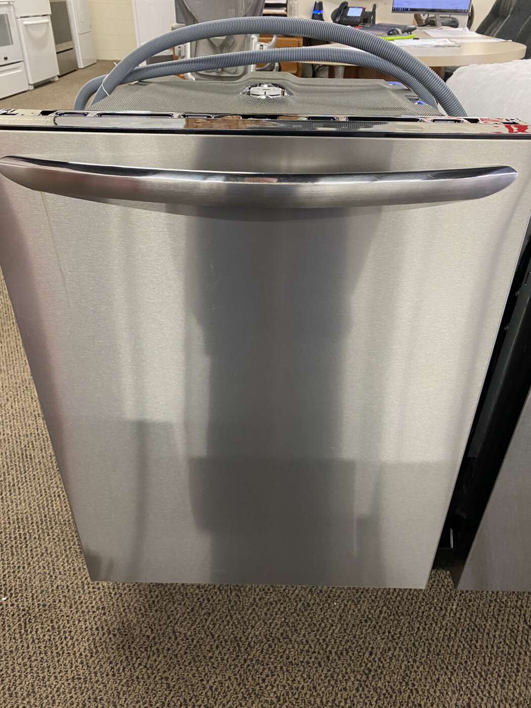 Reconditioned Frigidaire Stainless-Tub Built-In Dishwasher – Stainless
