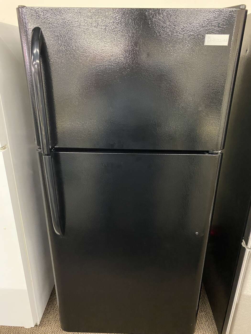 Reconditioned FRIGIDAIRE 18 Cu. Ft. Top-Freezer Refrigerator – Black