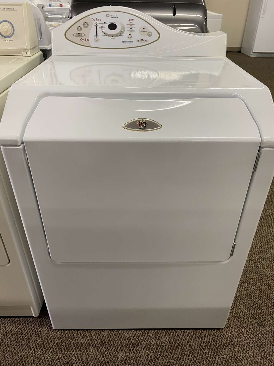 Reconditioned CLASSIC MAYTAG 6.0 Cu. Ft. Electric Dryer – White